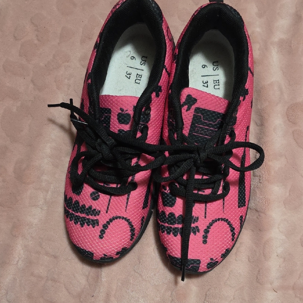 Source Unknown Pink and Black DENTAL Women's Sneakers